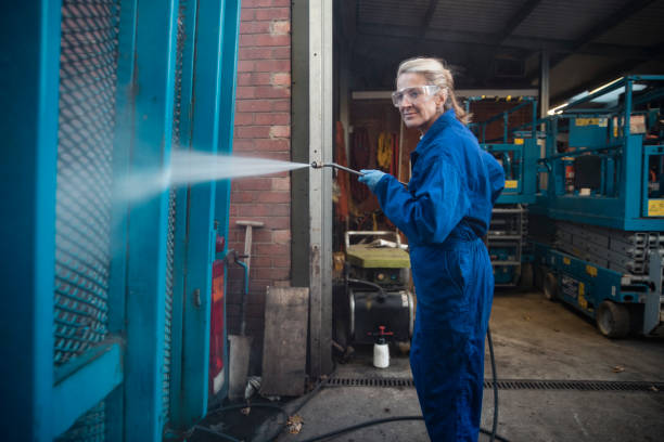 Best Gas Station Cleaning  in Cadillac, MI